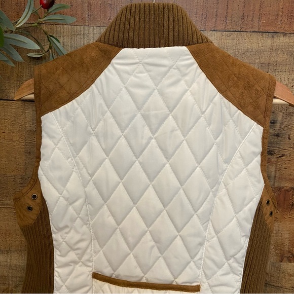 Western Quilted Zip Up Vest Outdoors Mountains Zippered Pockets - Picture 8 of 14